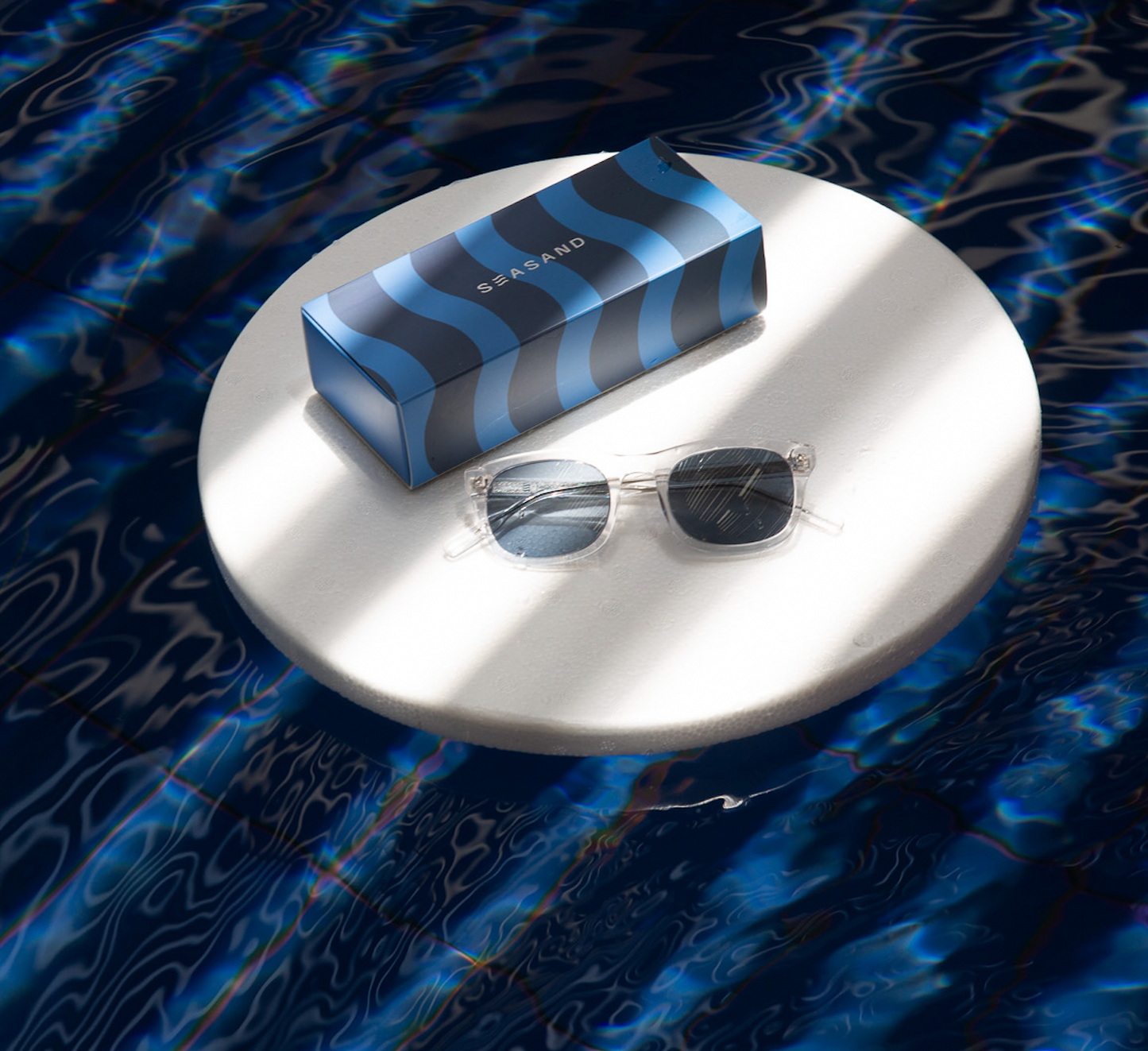 Blue Flamingo - Polarized Sunglasses