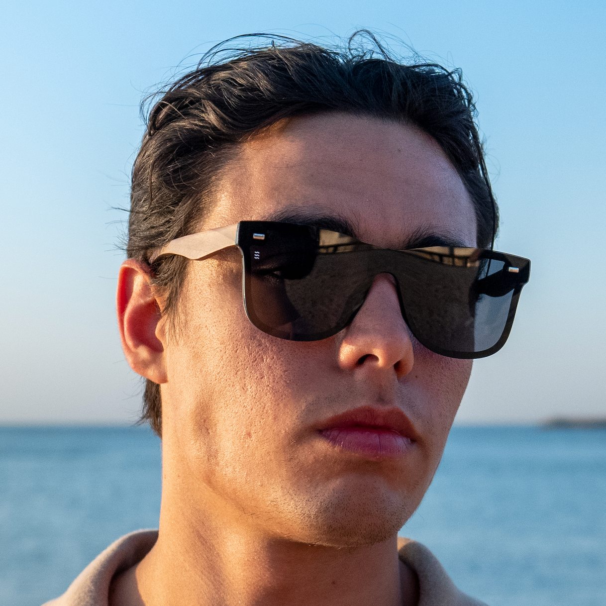 Black Bloom - Polarized Sunglasses