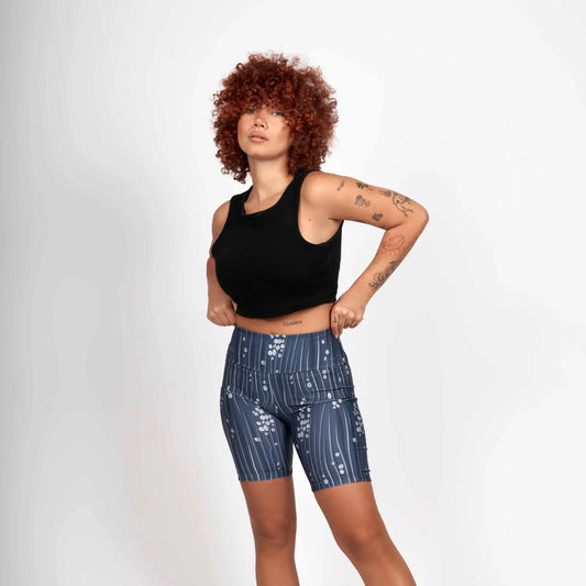 Hump Back Biker Shorts Women