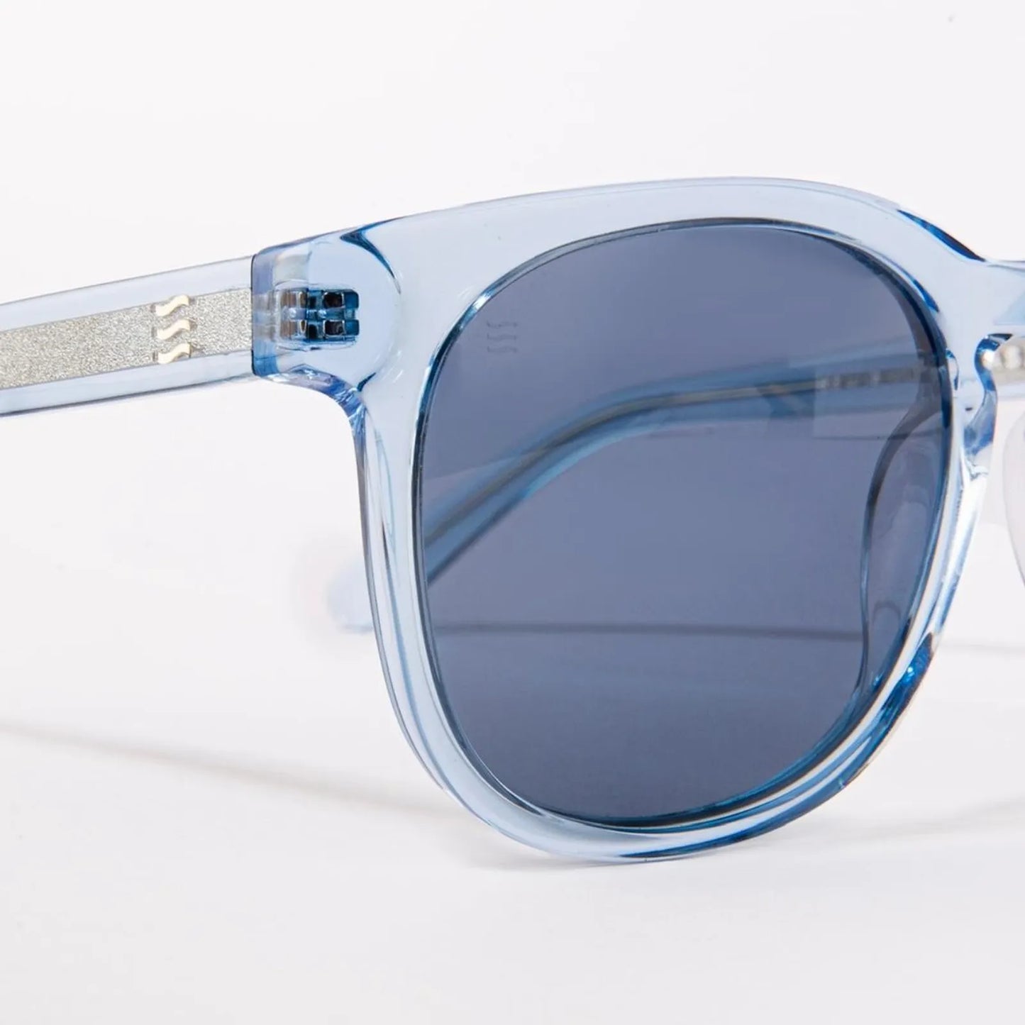 Ocean Glow - Polarized Sunglasses